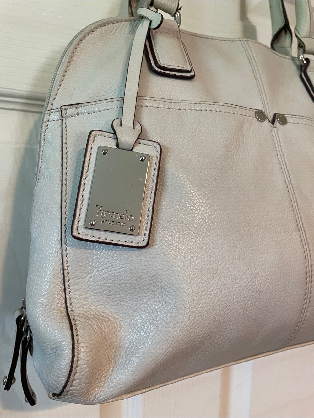 Vintage Tignanello Dome Handbag - Picture 2 of 7